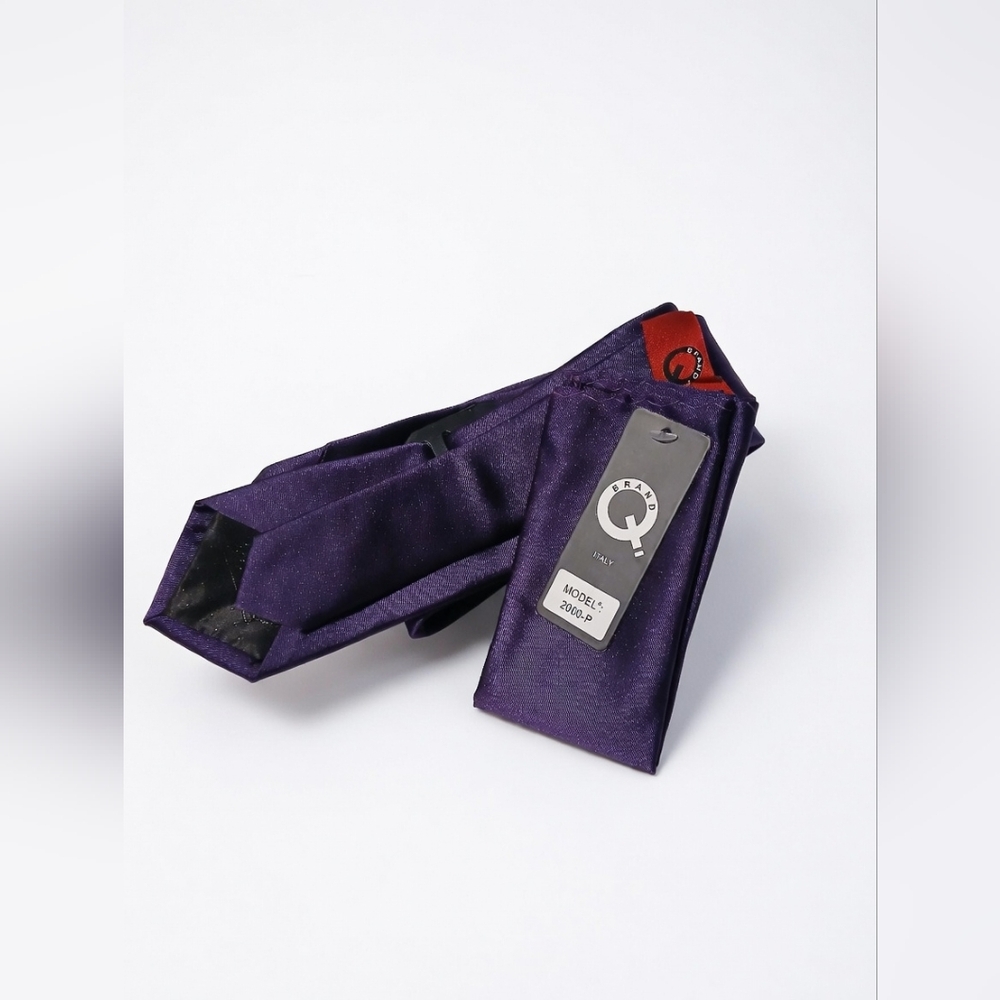 Brand Q Royal Purple Satin Necktie & Pocket Square Set - Picture 2 of 2